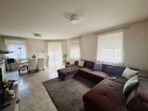 Eladó Ház 2142 Nagytarcsa , Füzesliget lakópark