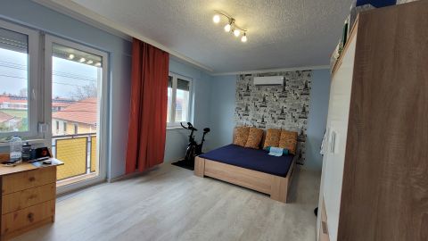 Eladó Ház 2700 Cegléd Pesti út közelében