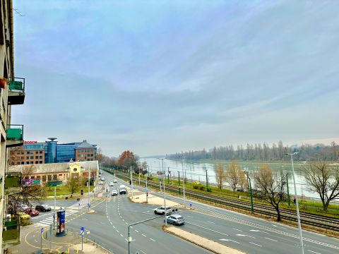 Eladó Lakás 1023 Budapest 2. kerület Zsigmond tér közelében