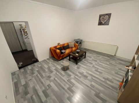 Eladó Ház 3000 Hatvan , Újhatvani városrészében