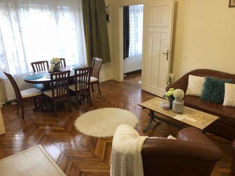 Eladó Lakás 1132 Budapest 13. kerület , Nappali+ két hálós hiánylakás Újlipótvárosból