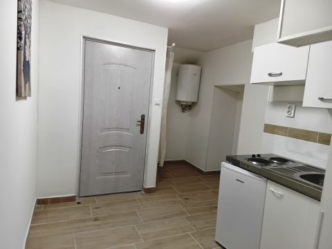 Eladó Lakás 1086 Budapest 8. kerület 