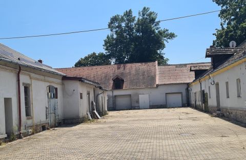 Eladó Tároló/Raktár 9400 Sopron , Belvárosi 186,38 m2-es borospince eladó!