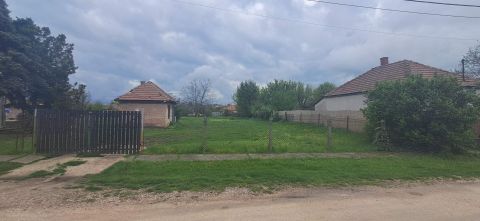 Eladó Telek 2451 Ercsi 