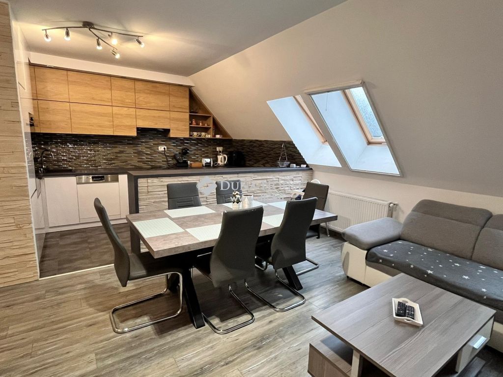 For rent Flat Budapest XV. kerület, 