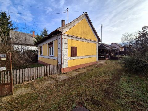 Eladó Ház 4254 Nyíradony , Arany János utca