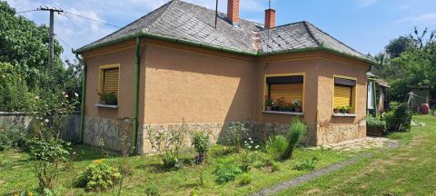 Eladó Ház 9842 Alsóújlak 