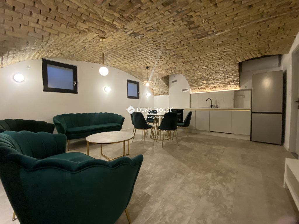 Eladó iroda, Budapest, 6. kerület