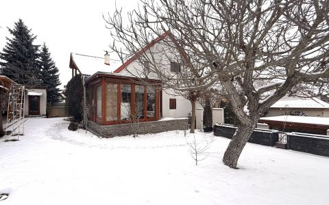 Eladó Ház 9029 Győr , Két lakásos családi ház csendes környezetben