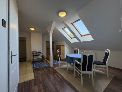 Kiadó Lakás 2220 Vecsés 