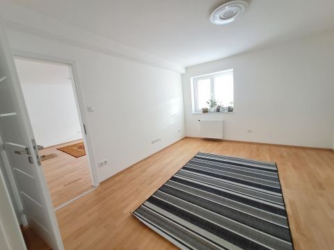 Kiadó Ház 1126 Budapest 12. kerület Kiadó ház 5 külön egységgel