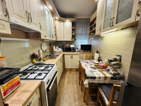 Eladó Lakás 4246 Nyíregyháza , 4400 Nyíregyháza, belváros érkert