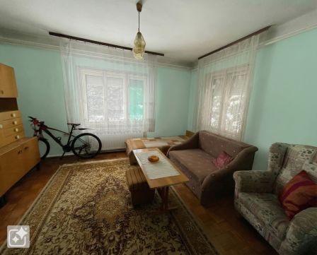 Eladó Ház 2112 Veresegyház 