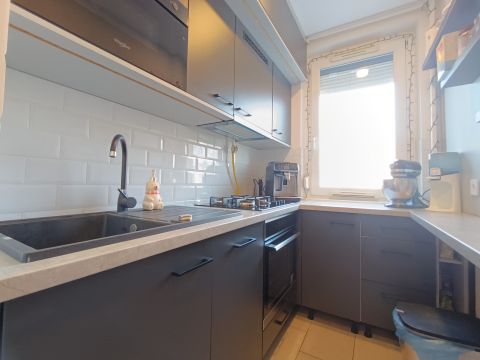 Eladó Lakás 1039 Budapest 3. kerület 