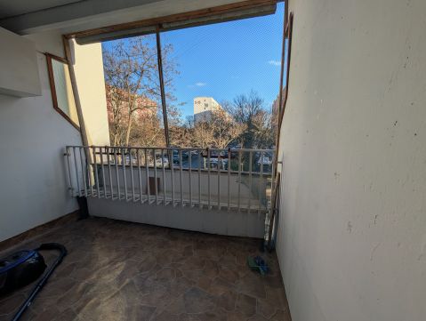 Eladó Lakás 1039 Budapest 3. kerület 