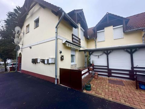 Eladó Lakás 8380 Hévíz , Hévíz-Egregy