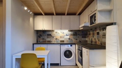 Eladó Lakás 1115 Budapest 11. kerület , 2022-ben felújított garzonlakás a Karinthy Színház közelében