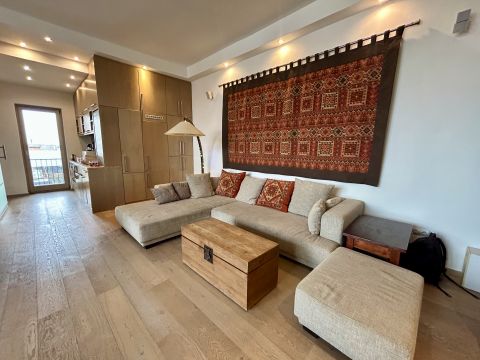 Eladó Lakás 1105 Budapest 10. kerület , Világos, panorámás penthouse lakás a X. kerületben!