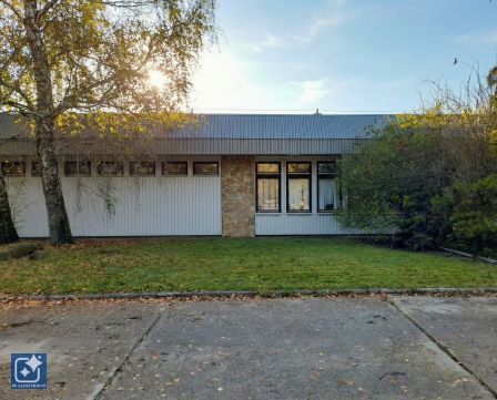 Eladó Ipari 2000 Szentendre 