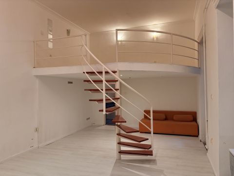 Eladó Lakás 1067 Budapest 6. kerület , Vi. kerület, Csengery utca