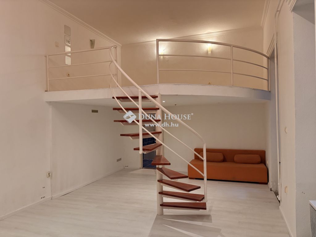 For sale Flat Budapest VI. kerület, 