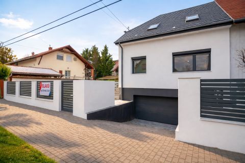 Eladó Ház 1188 Budapest 18. kerület 