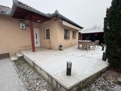 Eladó Ház 2111 Szada 