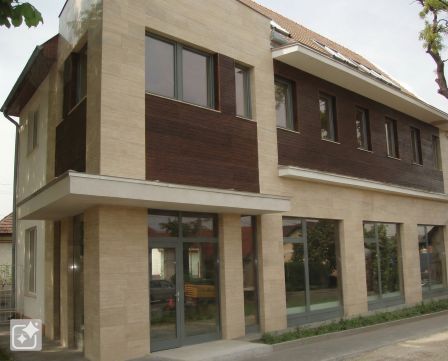 Kiadó Üzlethelyiség 2085 Pilisvörösvár 