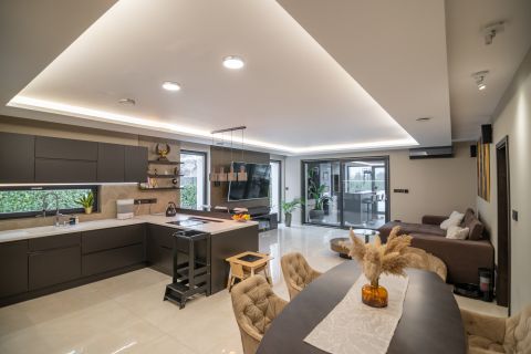 Eladó Ház 2376 Hernád 