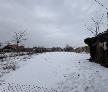 Eladó Telek 5126 Jászfényszaru , Aszfalton utcában telek- engedélyezett tervrajzzal 