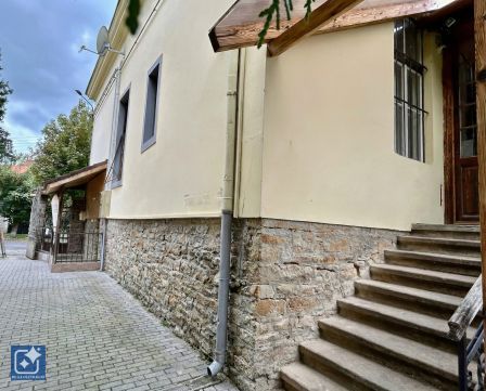 Eladó Ház 8360 Keszthely Eladó házrész Keszthelyen a Helikon park mellett 