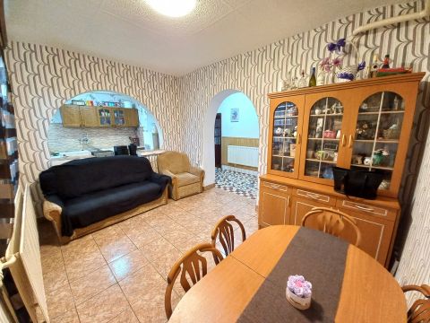 Eladó Ház 4066 Tiszacsege 