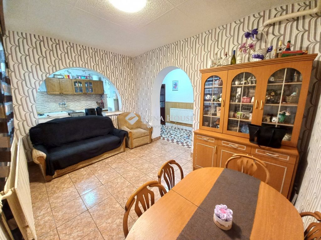 4066 Tiszacsege — 1/16