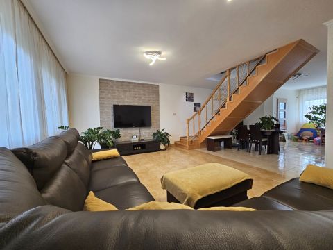 Eladó Ház 4034 Debrecen 