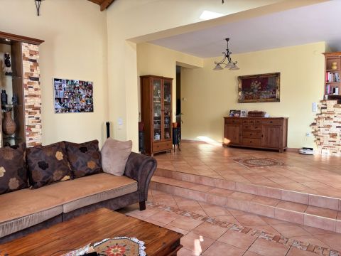 Eladó Ház 2351 Alsónémedi Eladó önálló családi  ház nagy telekkel 