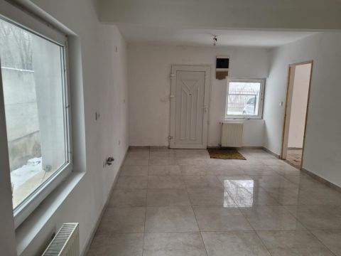 Eladó Ház 2509 Esztergom 