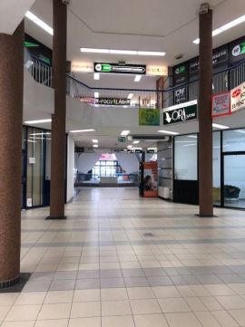 Kiadó Üzlethelyiség 7622 Pécs , Belvárosi üzlethelyiség kiadó – Pécsett, üzletházban!