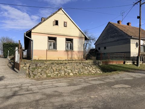 Eladó Ház 9931 Ivánc 