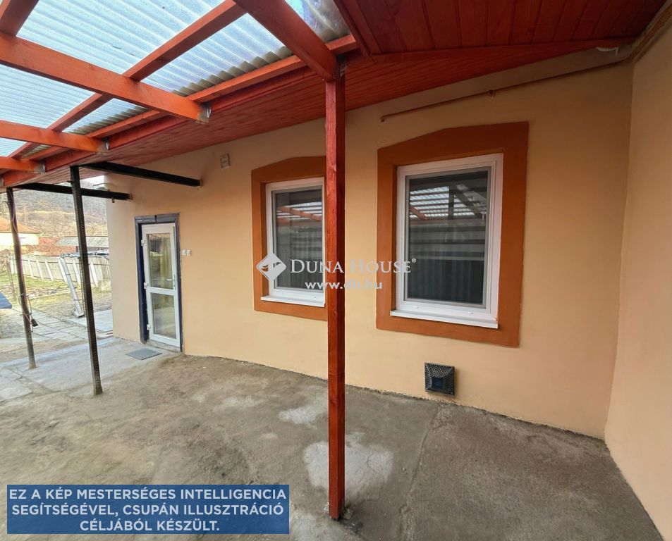 3100 Salgótarján , Főútvonal mentén — 1/19
