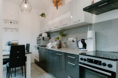 Eladó Lakás 8200 Veszprém Veszprém Jutasi út