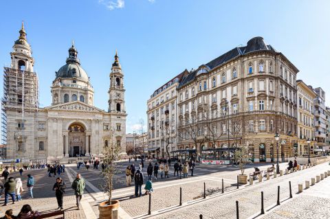 Eladó Lakás 1051 Budapest 5. kerület , Prémium Lokáció Bazilika Saroklakás 