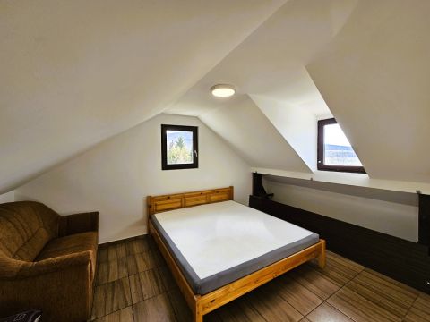 Eladó Ház 2519 Piliscsév 