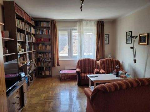 Eladó Lakás 1136 Budapest 13. kerület , Azonnal költözhető és hitelezhető !