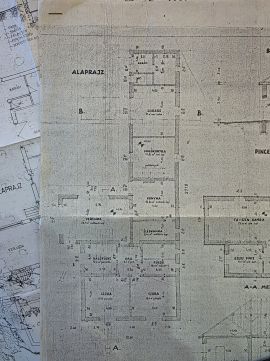 Eladó Ház 1171 Budapest 17. kerület Többgenerációs családi ház autós műhellyel nagy telekkel