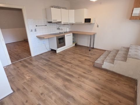 Eladó Lakás 1143 Budapest 14. kerület 