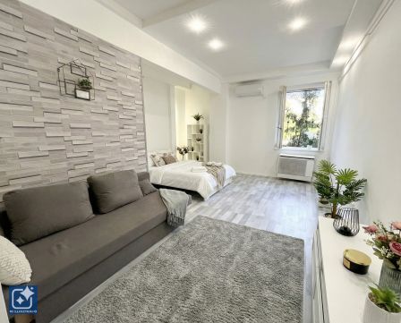 Eladó Lakás 1203 Budapest 20. kerület Azonnal kiadható garzon a Duna közelében