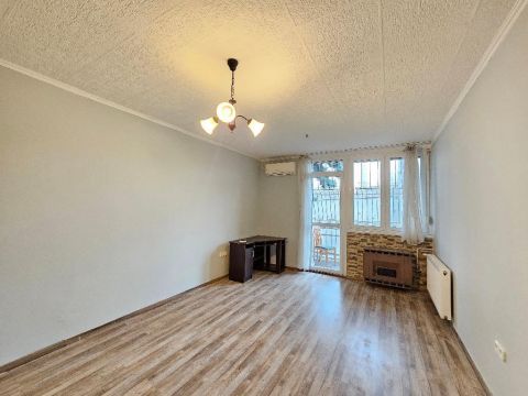 Eladó Lakás 1091 Budapest 9. kerület , 1091 Budapest 9, József Attila lakótelep