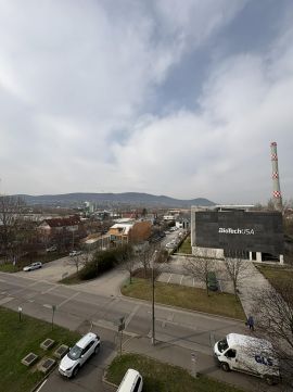 Eladó Lakás 1033 Budapest 3. kerület Huszti út 