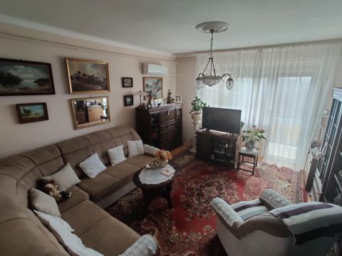 Eladó Lakás 4200 Hajdúszoboszló 