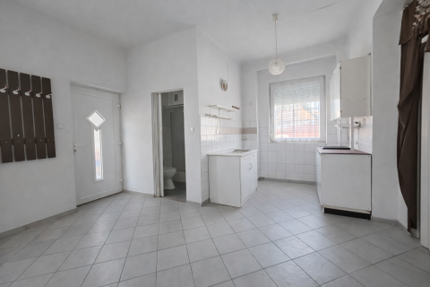 Eladó Lakás 2230 Gyömrő 